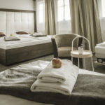 photo 01 / Deluxe Double Room / Hotel GRUNT Kosmonosy